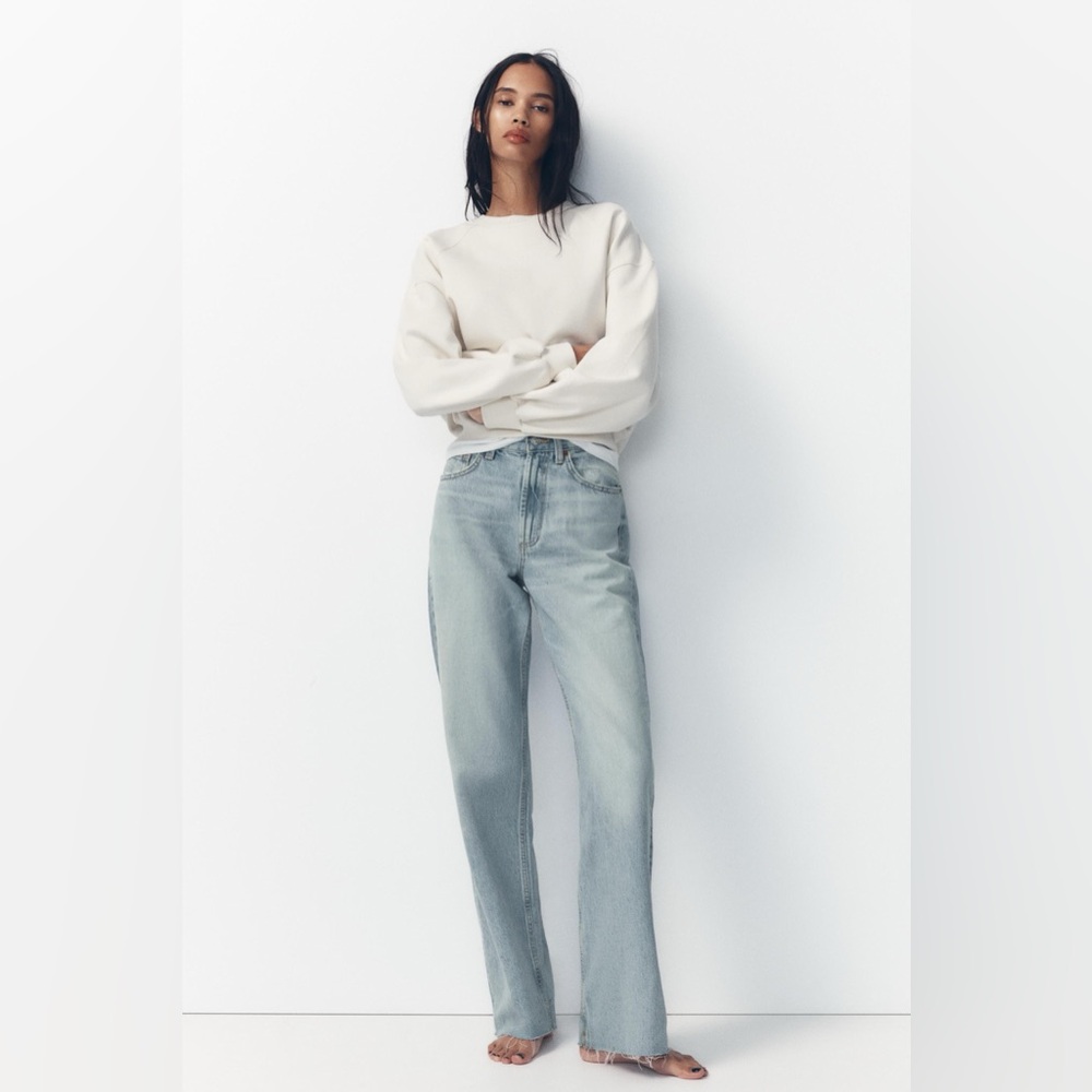 Zara FULL LENGTH TRF HIGH RISE WIDE LEG JEANS size 26 / US 2